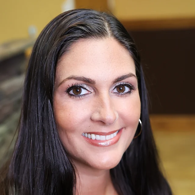 Dr. Niccole Jeffelrone, DC, Complete Care Chiropractic